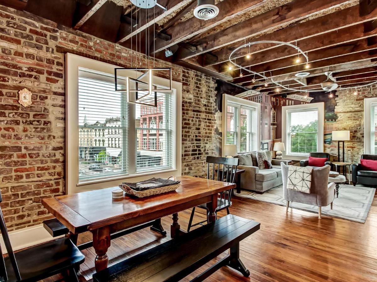 Апартаменты Broughton Corner Loft Саванна Экстерьер фото